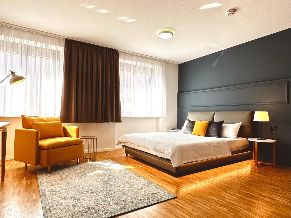Stadthaus Neckarsulm Serviced Apartments - Stadthaus Schrade Bagian luar foto